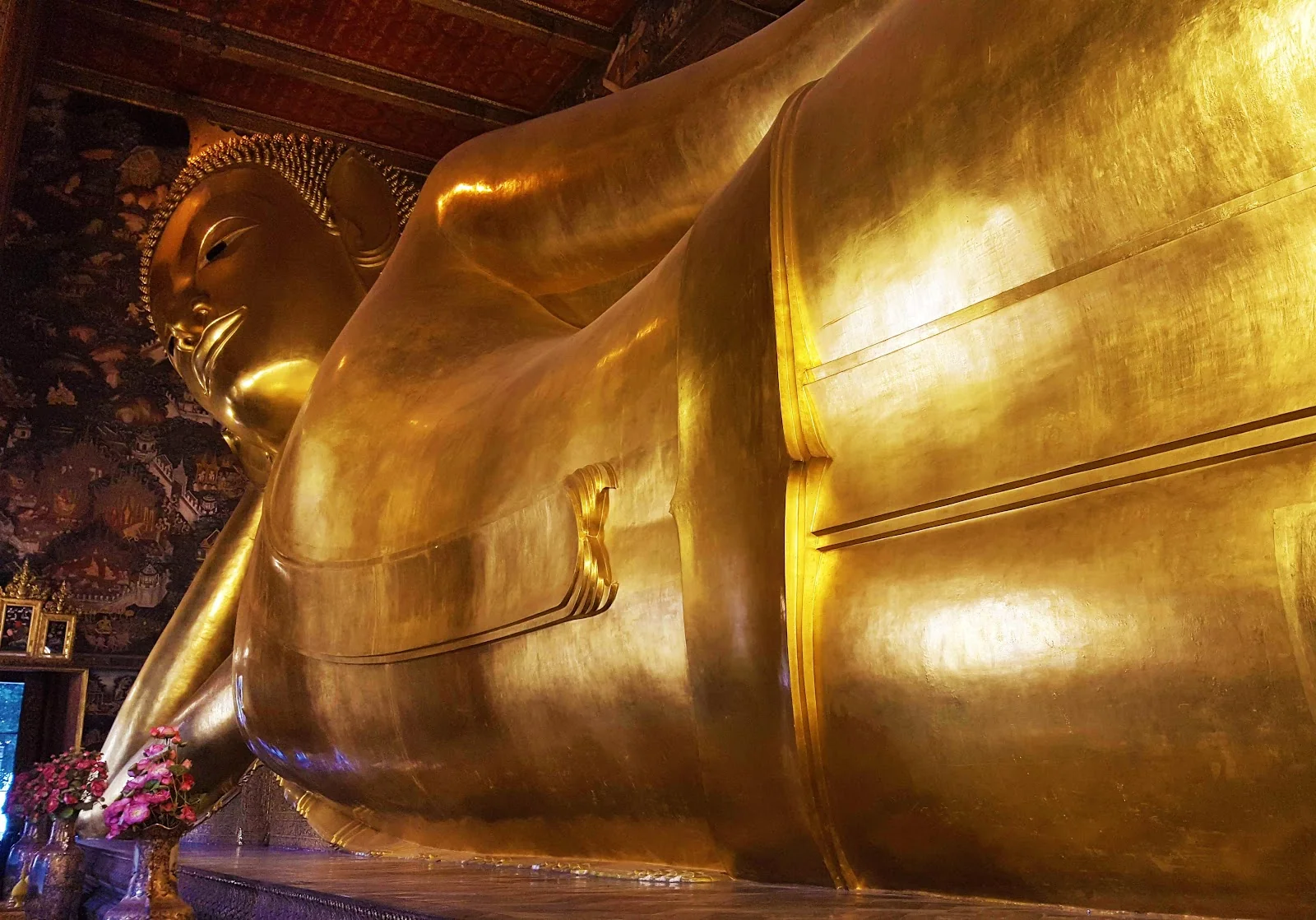 Buda reclinado no Wat Pho, Bangkok