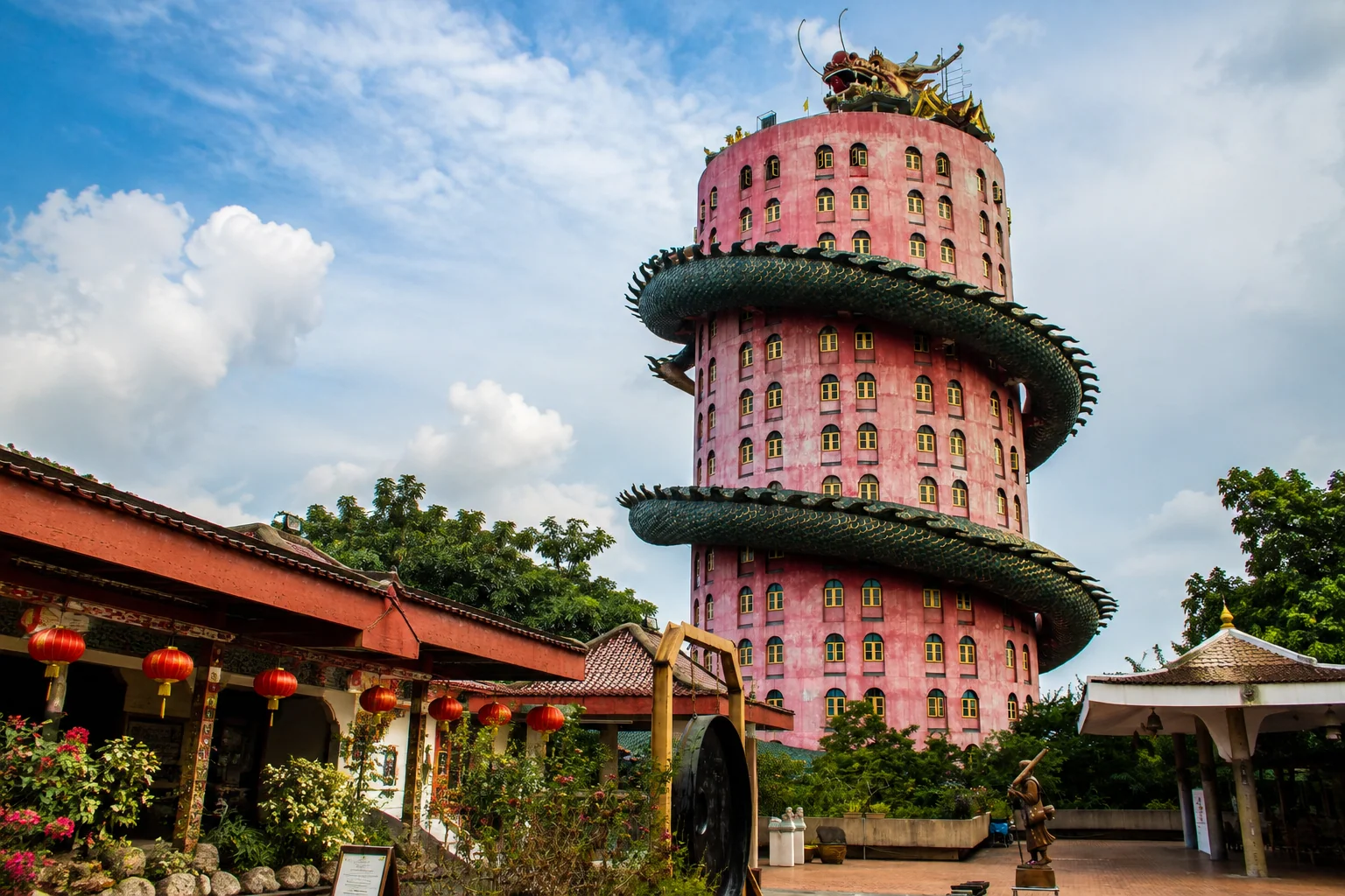Wat Samphran, o Templo do Dragão, perto de Bangkok